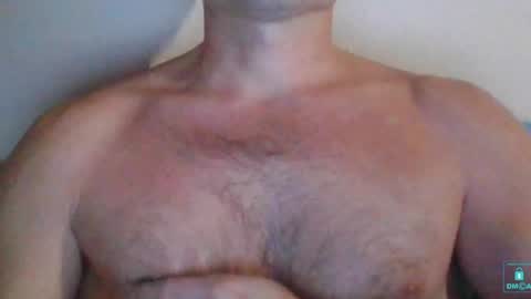 Snapshot of newtyguy90 chatting on 01-19-25, 05:28 newtyguy90 online show from 01-19-25, 05:28