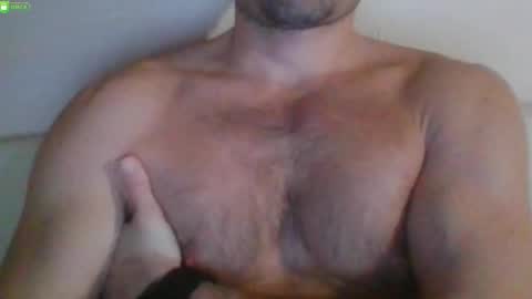 Snapshot of newtyguy90 chatting on 02-18-26, 06:20 newtyguy90 online show from 02-18-26, 06:20