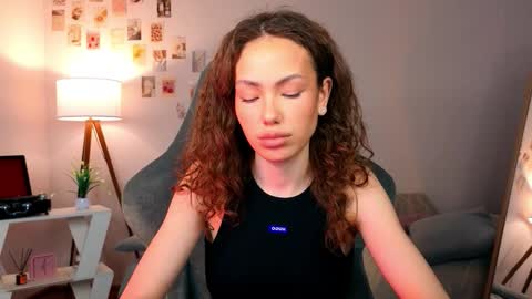 Snapshot of nexorine chatting on 02-26-26, 01:43 Lilly online show from 02-26-26, 01:43