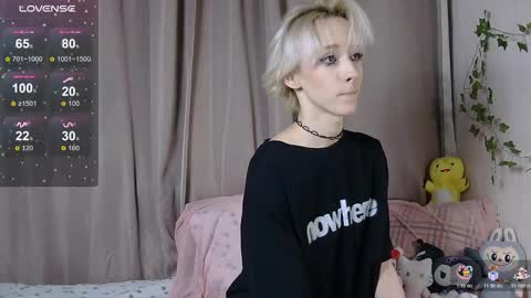 NextVibe1 online show from 11-23-25, 05:13