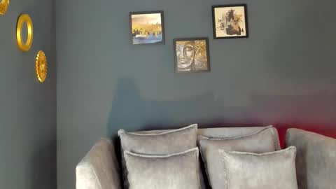 Snapshot of neyder_sanz chatting on 02-23-26, 12:35 NEYDER online show from 02-23-26, 12:35