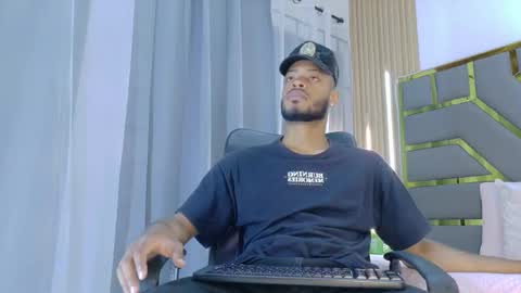 Snapshot of neytanmalcon chatting on 02-27-26, 06:08 neytanmalcon online show from 02-27-26, 06:08