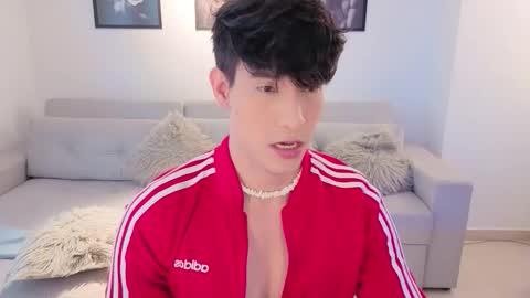   online show from 02-03-26, 08:25