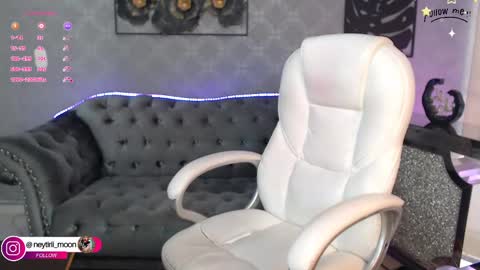 Snapshot of neytiri_moon chatting on 02-27-25, 05:47 Sandra online show from 02-27-25, 05:47