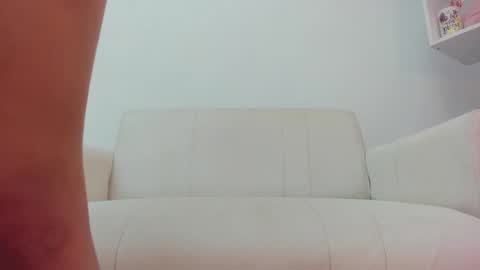 Snapshot of nezo_ chatting on 10-29-25, 06:59 Angie Instagram angie julianac add me online show from 10-29-25, 06:59