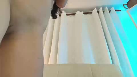 Snapshot of nezo_ chatting on 11-10-25, 11:26 Angie Instagram angie julianac add me online show from 11-10-25, 11:26