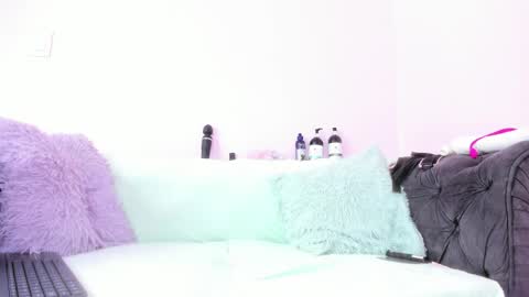 Snapshot of nezzukoo chatting on 05-13-26, 07:22 nezzukoo online show from 05-13-26, 07:22