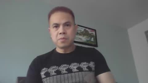 nguyen7788789 online show from 12-17-25, 08:20