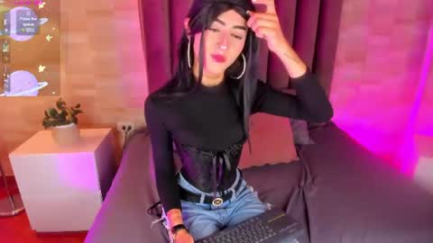 Nico  online show from 07-22-26, 08:22