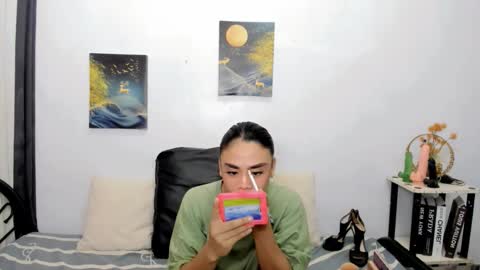 Snapshot of nhics_and_hades chatting on 10-19-25, 11:38 nhics and hades online show from 10-19-25, 11:38