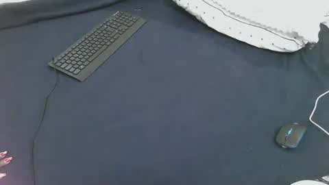 nia_0 online show from 03-11-26, 07:58