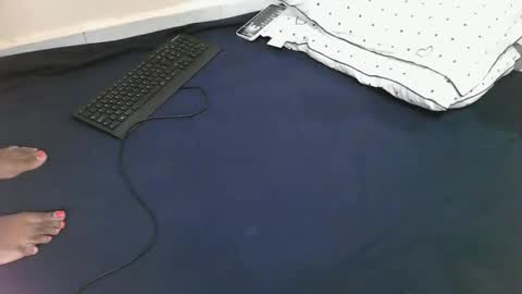 nia_0 online show from 04-04-26, 09:40