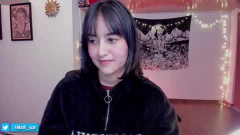 Snapshot of nia_blaze chatting on 10-08-25, 05:43 Nia online show from 10-08-25, 05:43