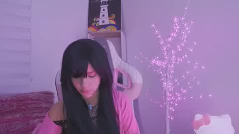 Snapshot of nia_mitsuki chatting on 03-12-25, 11:53 samanta online show from 03-12-25, 11:53