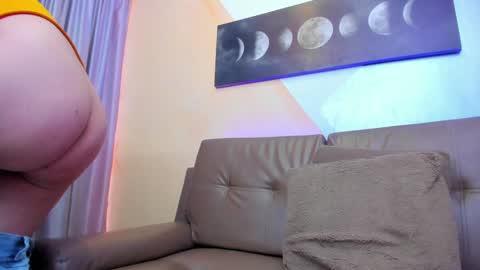 Estefani  online show from 02-01-25, 05:47