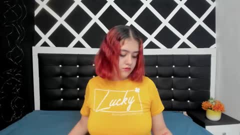 Estefani  online show from 02-13-25, 08:03