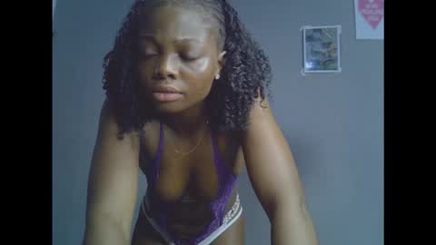 Niababy5 online show from 01-18-26, 02:32