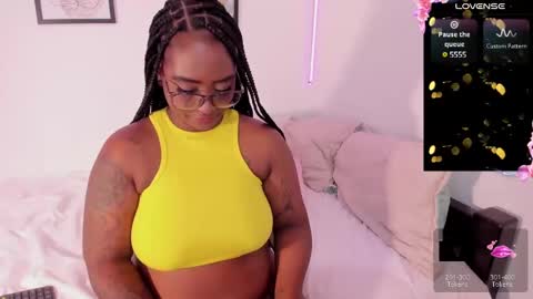 Snapshot of niafire chatting on 12-30-24, 03:46 Nia online show from 12-30-24, 03:46