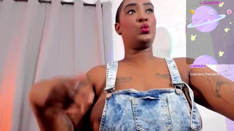 Snapshot of niafire chatting on 10-03-25, 06:32 Nia online show from 10-03-25, 06:32