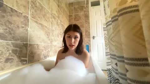 niarosemaryy online show from 10-21-25, 01:12