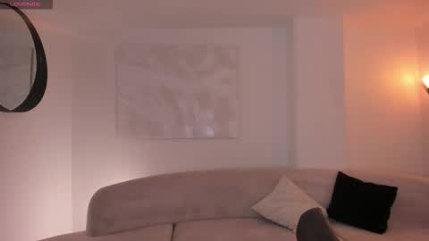 Snapshot of niasalvatore chatting on 11-08-25, 11:21 Call me Nia online show from 11-08-25, 11:21