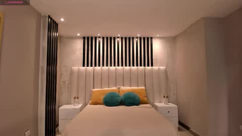 Snapshot of niasalvatore chatting on 12-05-25, 06:59 Call me Nia online show from 12-05-25, 06:59