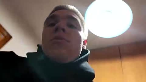 Snapshot of niavlys1709 chatting on 01-17-25, 06:57 Vaerhys online show from 01-17-25, 06:57