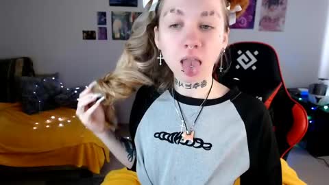 Snapshot of nica_kawaii chatting on 05-19-26, 05:25 nica_kawaii online show from 05-19-26, 05:25