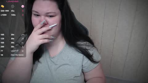 Snapshot of nicara_ chatting on 12-18-24, 09:47 nicara_ online show from 12-18-24, 09:47