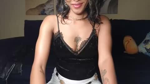 Lilly online show from 01-01-25, 06:16