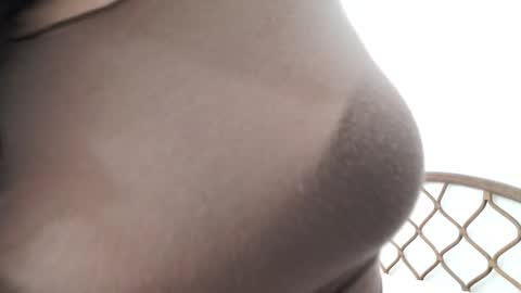 Snapshot of nicebrown chatting on 03-20-26, 11:15 Sfora online show from 03-20-26, 11:15