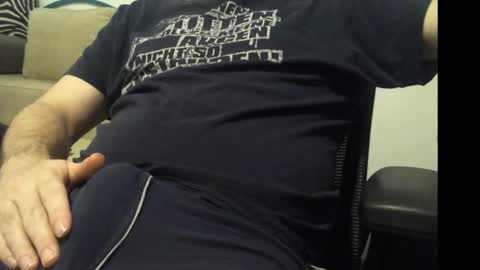 niceeggs0815 online show from 10-29-25, 09:05