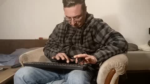 nicefuck0077 online show from 12-22-24, 01:55