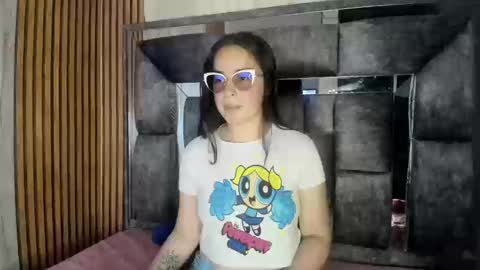 Luna online show from 09-23-25, 10:24