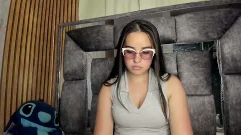 Snapshot of nicehot____ chatting on 11-10-25, 10:53 Luna online show from 11-10-25, 10:53