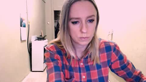 Kathrine online show from 03-12-26, 09:54