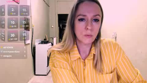 Snapshot of nicekat chatting on 06-18-26, 08:02 Kathrine online show from 06-18-26, 08:02