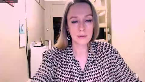 Snapshot of nicekat chatting on 07-17-26, 06:35 Kathrine online show from 07-17-26, 06:35