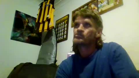 Snapshot of niceozziecockxxx chatting on 01-01-25, 08:04 Sexiishaine online show from 01-01-25, 08:04