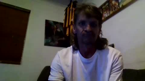 Snapshot of niceozziecockxxx chatting on 02-22-25, 06:08 Sexiishaine online show from 02-22-25, 06:08