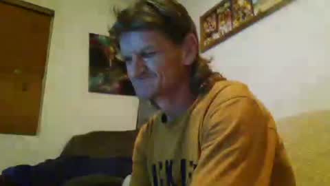 Snapshot of niceozziecockxxx chatting on 03-01-25, 07:37 Sexiishaine online show from 03-01-25, 07:37