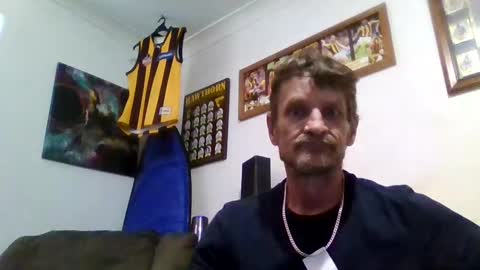 Snapshot of niceozziecockxxx chatting on 11-26-25, 03:07 Sexiishaine online show from 11-26-25, 03:07