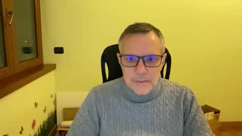 Snapshot of niceshy_71 chatting on 01-08-26, 06:21 Andrew online show from 01-08-26, 06:21