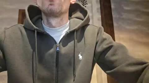 Snapshot of nick194207 chatting on 12-17-25, 08:26 nick194207 online show from 12-17-25, 08:26