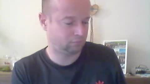 nick1990b online show from 10-06-25, 11:18