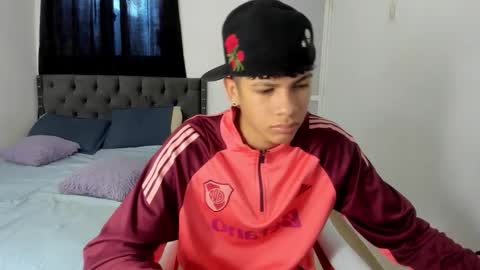 Snapshot of nick_master2 chatting on 02-19-26, 07:32 nick_master2 online show from 02-19-26, 07:32