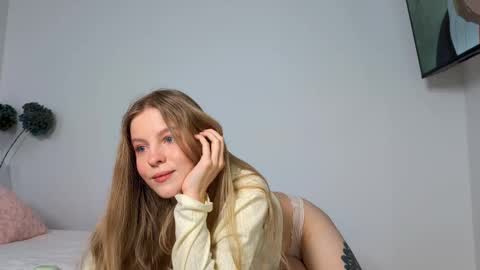 Nicka Cherie online show from 01-18-26, 01:26