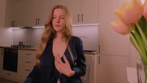 Nicka Cherie online show from 02-28-26, 05:25