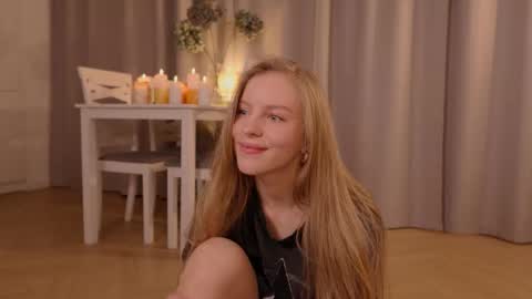 Nicka Cherie online show from 03-27-26, 05:56