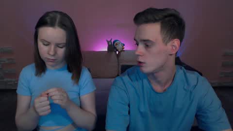 Snapshot of nickandmolly chatting on 12-07-24, 05:09 nick and molly online show from 12-07-24, 05:09